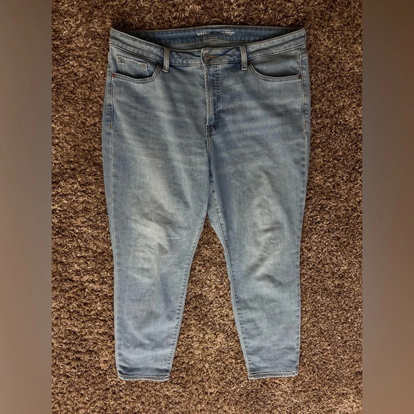 Old Navy Jeans OG Straight light wash high rise size 16 #1462 - Picture 2 of 7